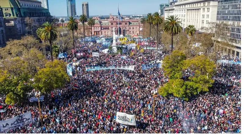 Marcha-en-Baires
