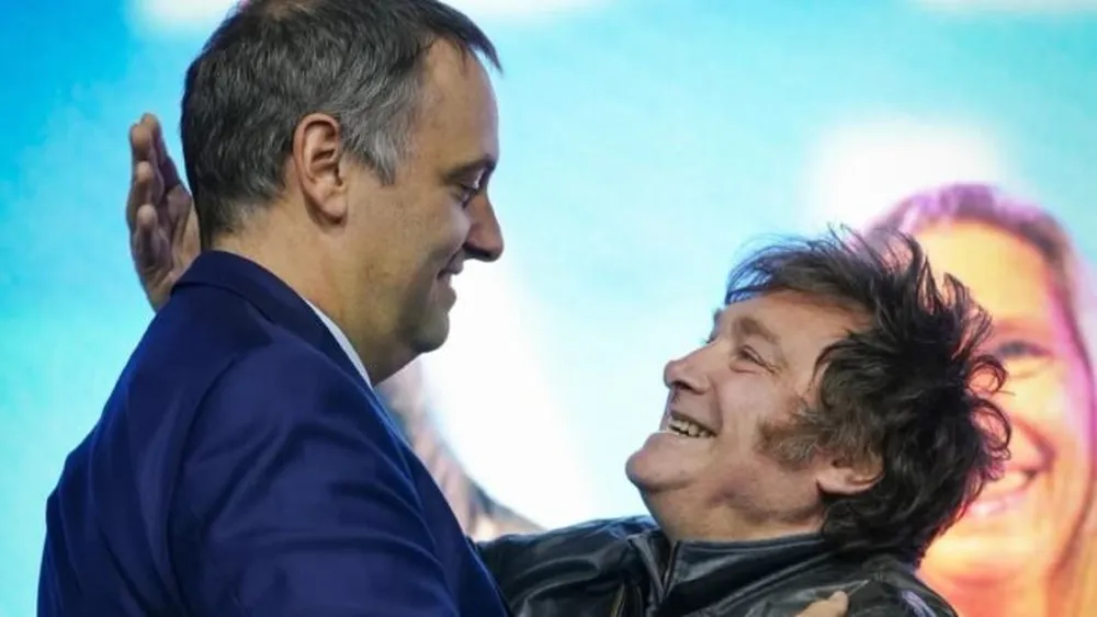 manuel-adorni-y-javier-milei-celebracion-la-libertad-avanza-instagram-