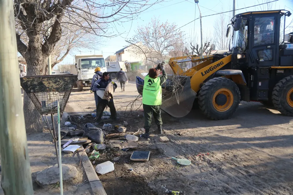 8cdbe7fd-2762-41ff-b838-42132c835aec